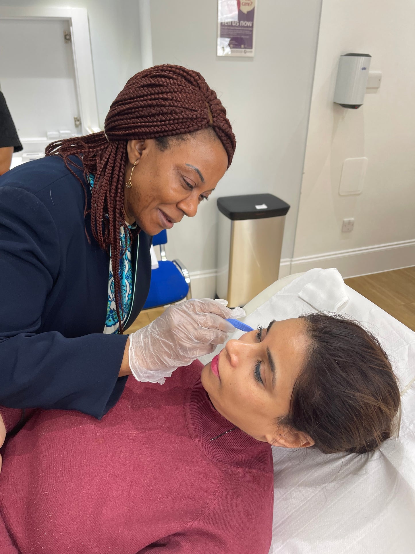 Dermaplaning